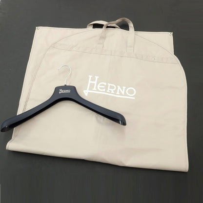 【中古】ヘルノ Herno Laminar ナイロン ダウンジャケット ブルゾン グレー【サイズ50】【GRY】【A/W】【状態ランクC】【メンズ】【768888】
[EPD]