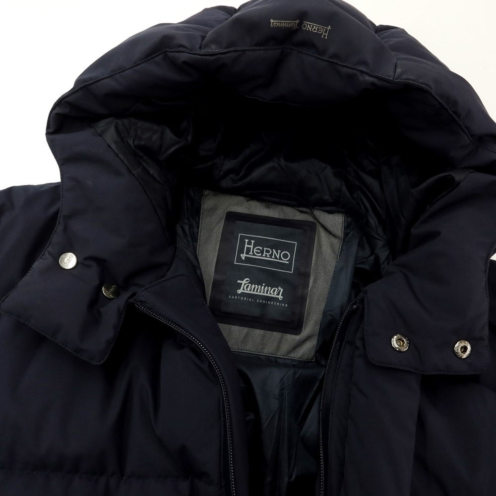 【中古】ヘルノ Herno Laminar GORE-TEX ブルゾン ダウンジャケット ダークネイビー【 46 】【 状態ランクB 】【 メンズ 】
[APD]